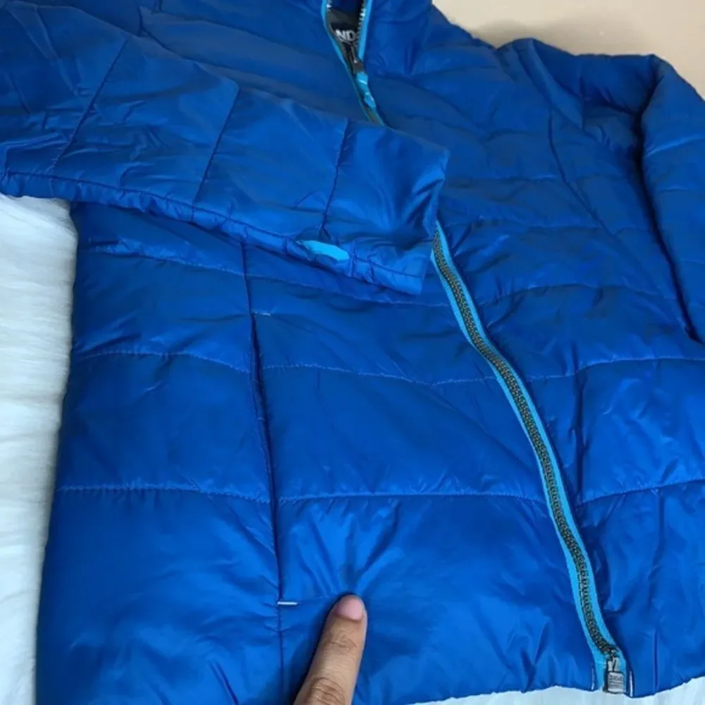 Lands’ End Blue Lightweight Puffer Jacket Size M 10/12